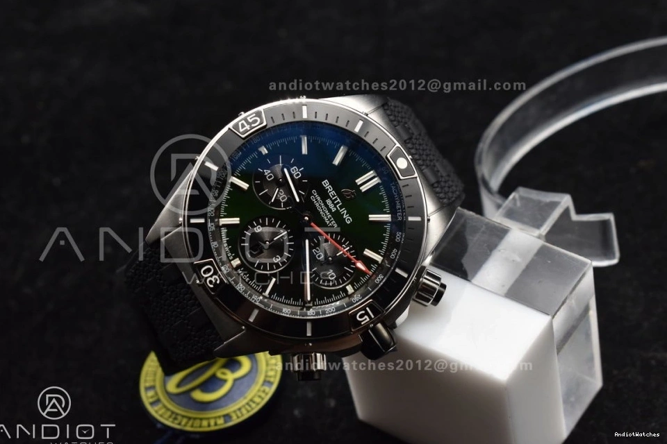 536 B01 44mm Robber SS Edition Bracelet A On 1:1 Best Chronomat Green BLSF Colorful Dial 0828